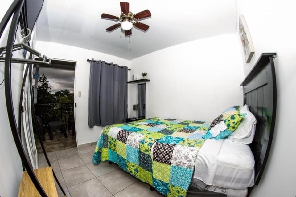 Hostal Jasmin Berlin Zewnętrze zdjęcie